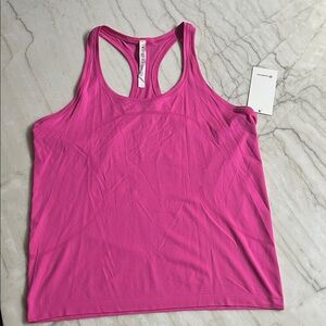 Lululemon swiftly tech racerback 2.0 woman’s size 16